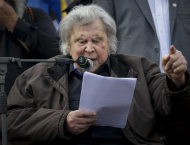 Επίθεση Μ. Θεοδωράκη σε Π. Καμμένο και Ν. Κοτζιά: «Εξυπηρετούν συμφέροντα ΗΠΑ-ΝΑΤΟ - Έρχεται πόλεμος με την Τουρκία»